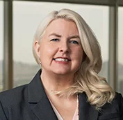 Jennifer  Putnam Ooms