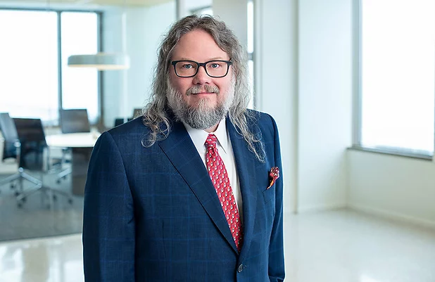 Photo of Gabriel Holloway