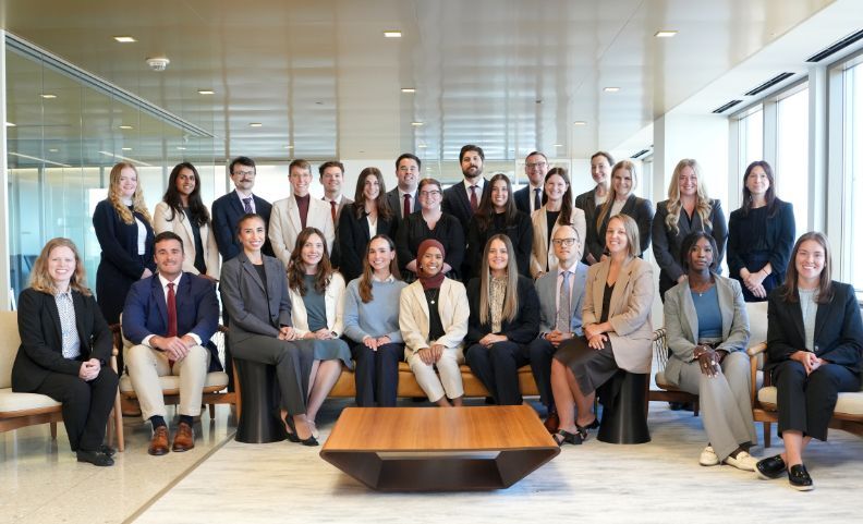 Stinson Welcomes 27 Associates to the Firm