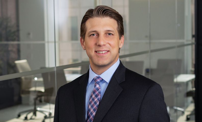 Dallas Attorney Price Highlights Pro Bono Work for Military Veterans in<em> Texas Lawbook</em> Feature